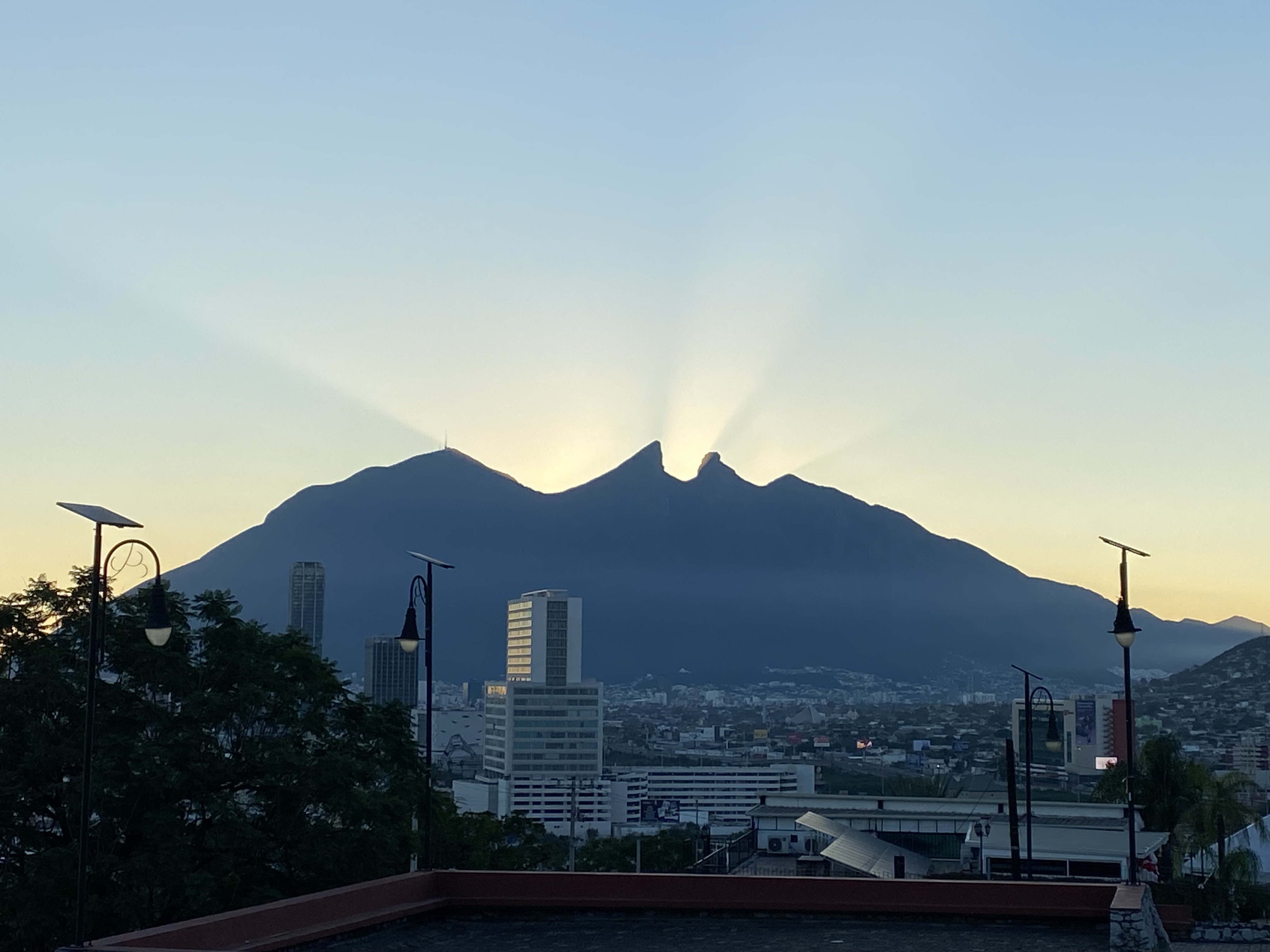 El Sorprendente Solsticio de Invierno de Monterrey